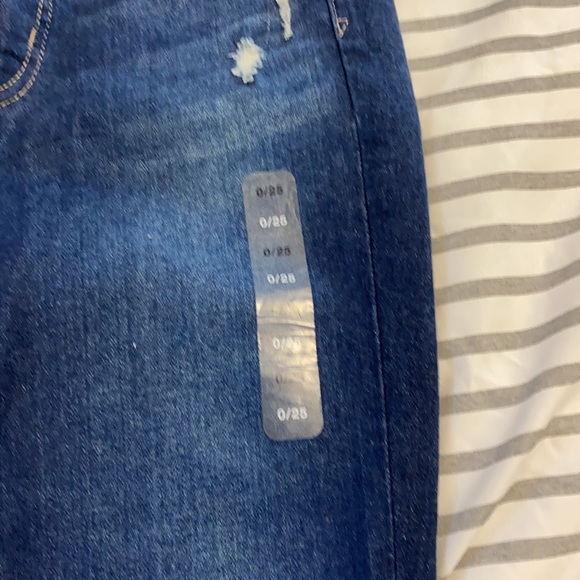 Gap Stretch Skinny Jean - Picture 5 of 5